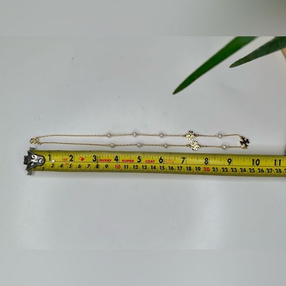 Tory Burch Kira Logo & Cultured Pearl Necklace Gold-Plated Jewelry Adjustable - Picture 7 of 7